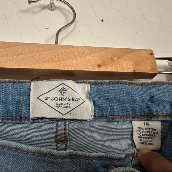 st johns bay jeans - Picture 4 of 8